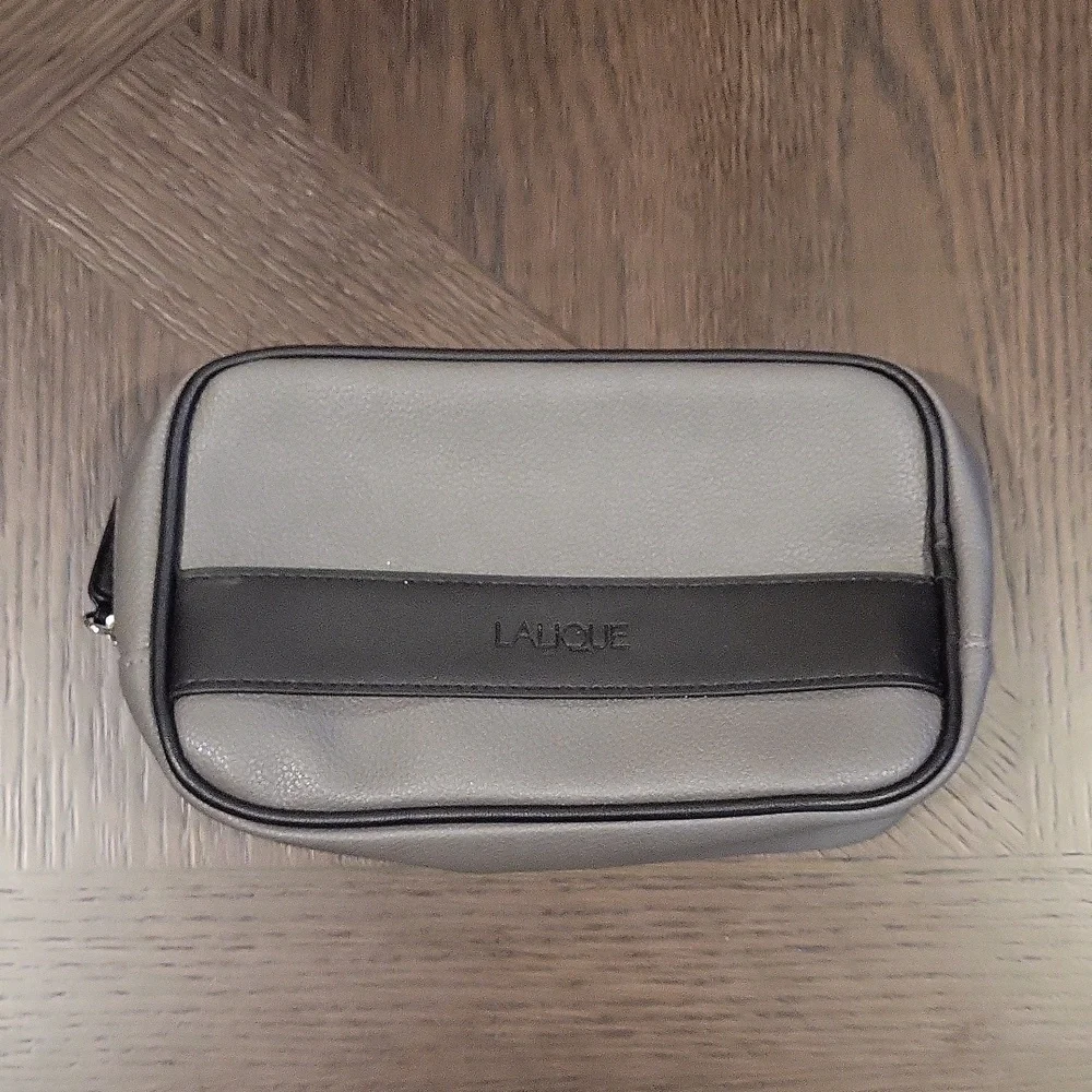 Lalique Amenity Kit Singapore Airlines First Class